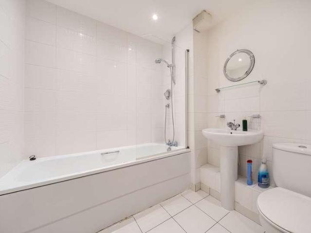 Flat for sale in London Borough of Sutton, Greater London