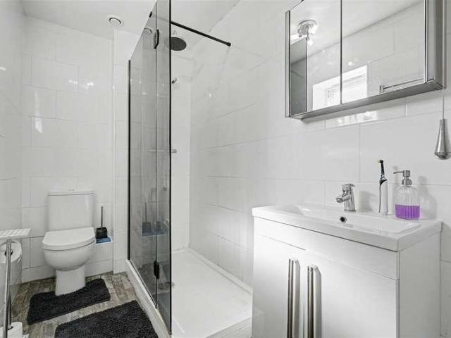 Flat for sale in Long Eaton, Erewash