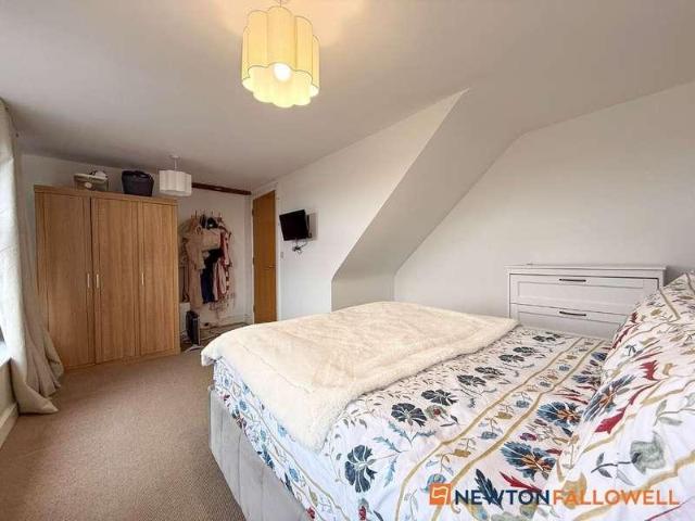 Flat for sale in Alverton, East Midlands