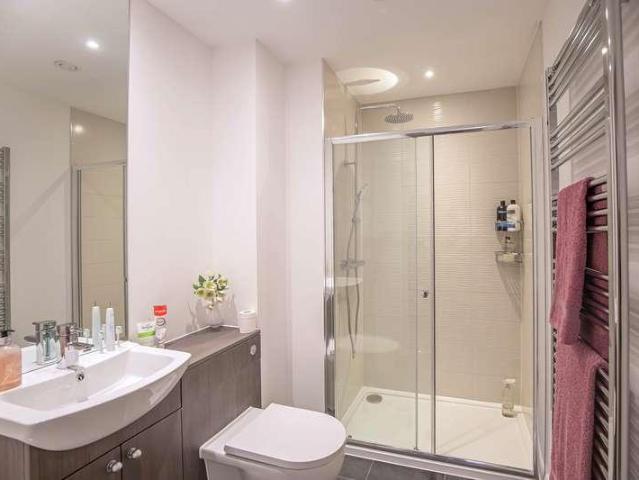 Flat for sale in St. Paul Malmesbury Without, Wiltshire