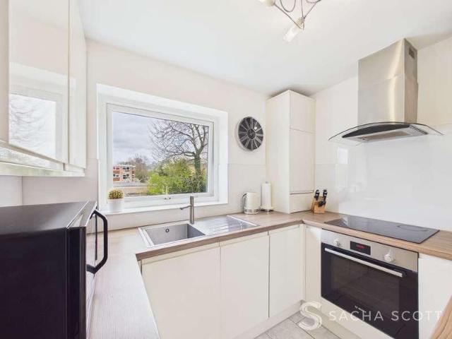 Flat for sale in Greater London