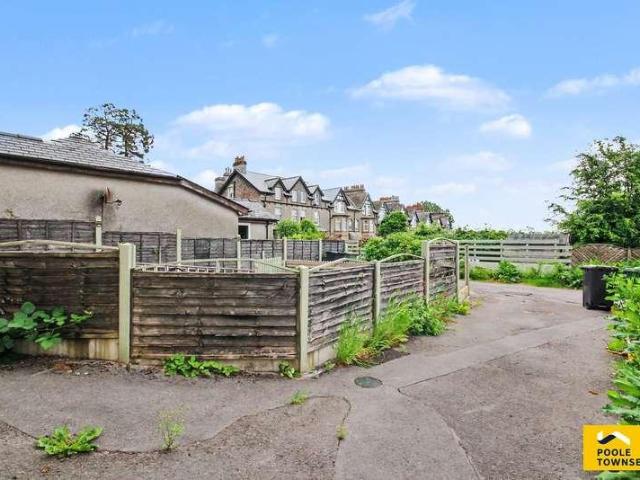 Flat for sale in Grange-over-sands