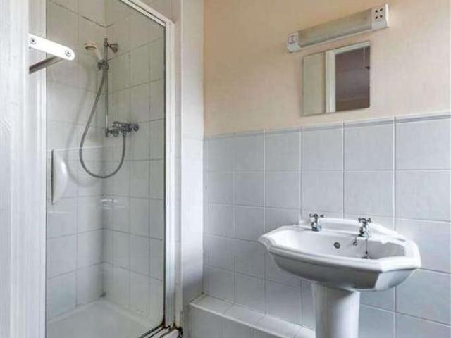 Flat for sale in E12, London