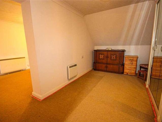 Flat for sale in Seaton, Budlake