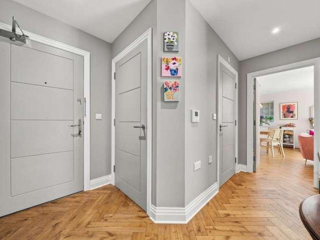 Flat for sale in Abbotswood, Westborough