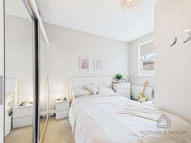 Flat for sale in Torpoint