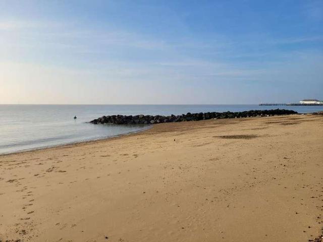 Flat for sale in Holland-on-Sea, Dale Hill