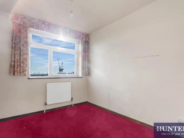 Flat for sale in Belsize Park, Greater London