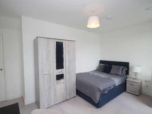 Flat for sale in South Harrow, Greater London