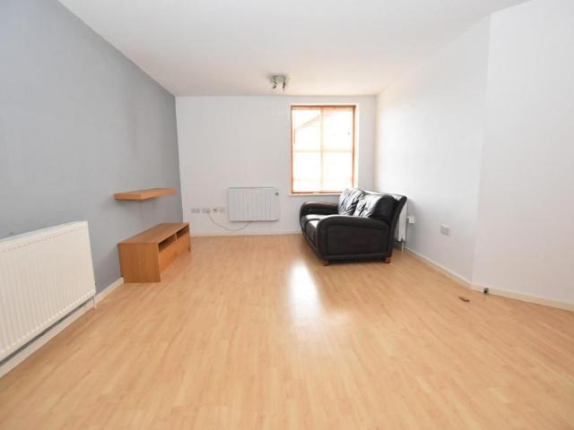 Flat for sale in Loundsley Green, East Midlands