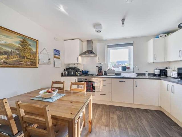 Flat for sale in Yate Rocks, Yate