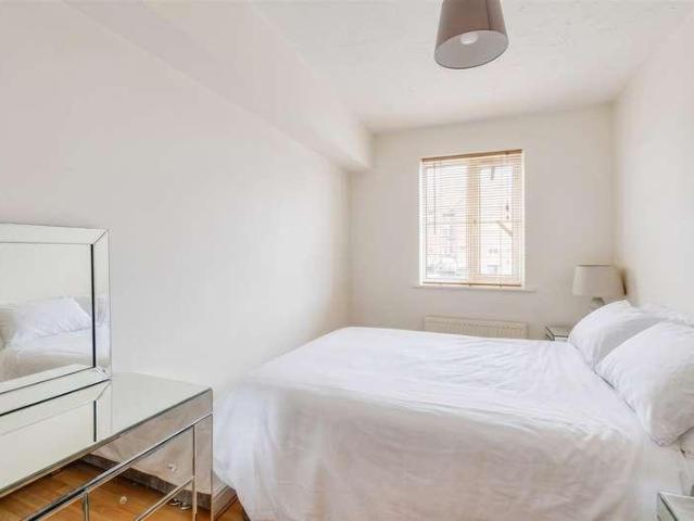 Flat for sale in Baltic Triangle, Calderstones