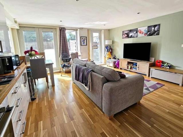 Flat for sale in Kingswood Firs, Bolton Low Houses
