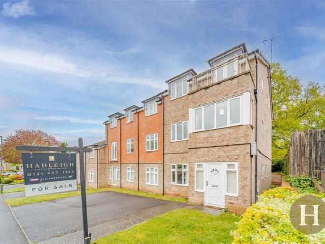 Flat for sale in Harborne, West Midlands