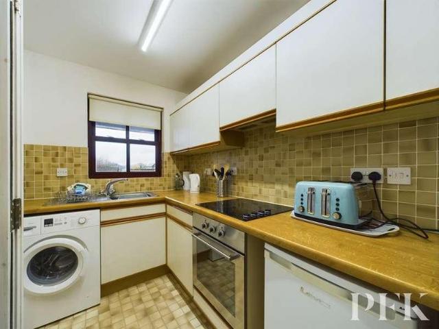 Flat for sale in Keswick