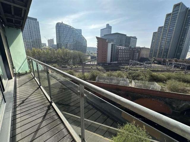 Flat for sale in Green Quarter, Georgia