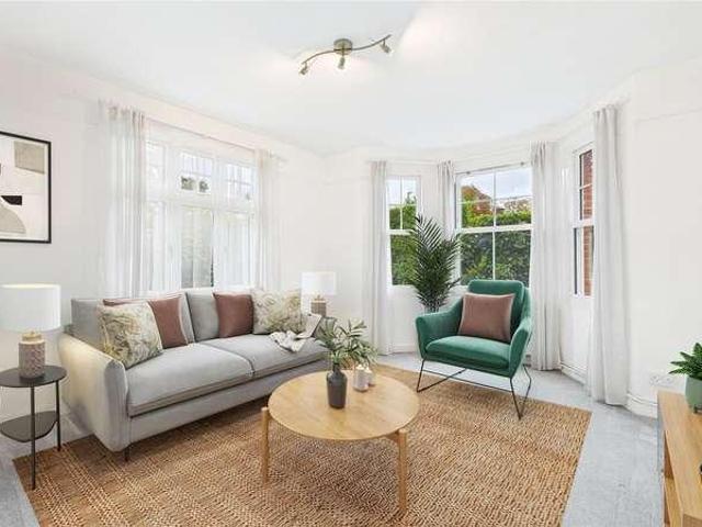 Flat for sale in Horsell, Woking
