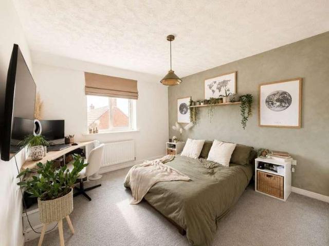 Flat for sale in Worle, Weston-super-mare