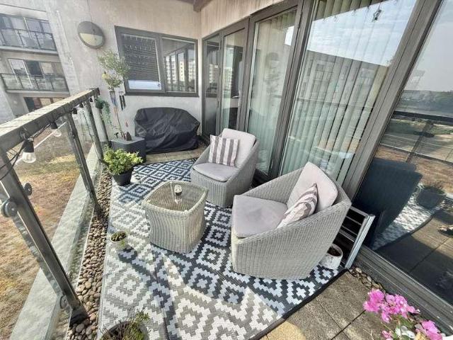 Flat for sale in Pillgwenlly, Wales