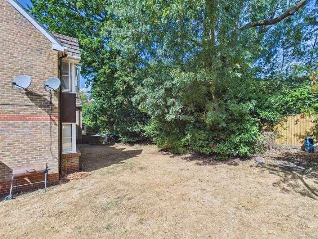 Flat for sale in Mortimer, Stratfield Mortimer