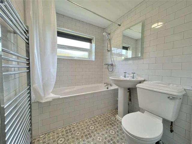 Flat for sale in Highcliffe