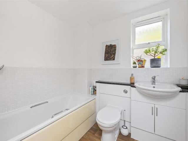 Flat for sale in Perryfields, West Sussex