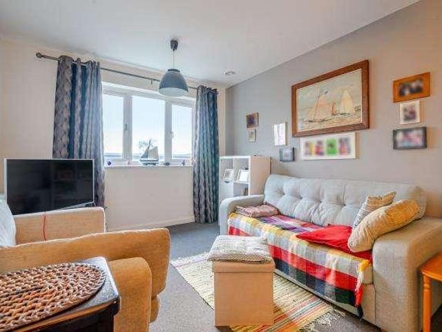 Flat for sale in Black Bourton, Oxfordshire