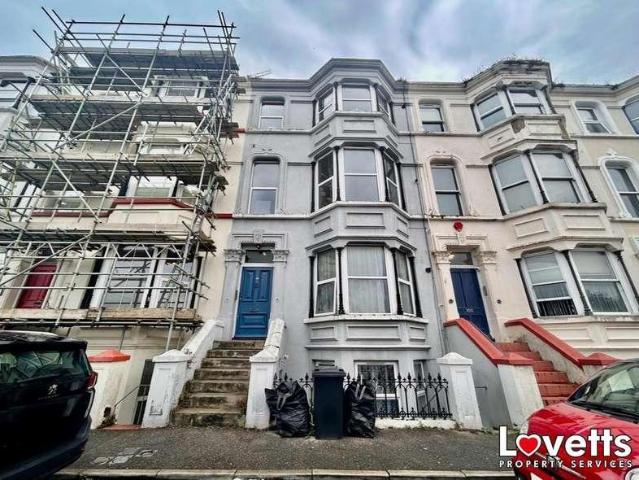 Flat for sale in Westbrook, Acol