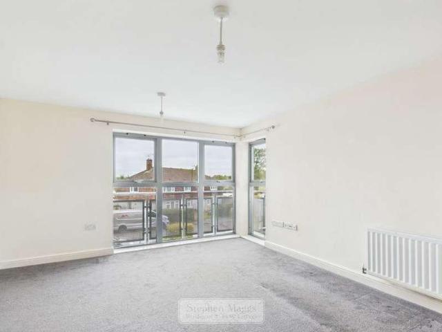 Flat for sale in Hartcliffe, Bristol