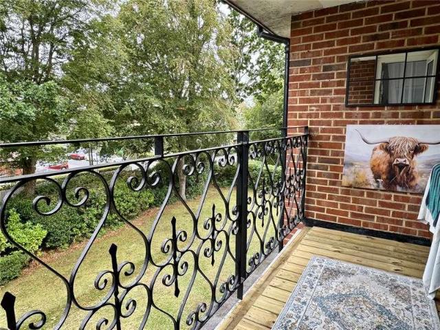 Flat for sale in Old Milton, Ashurst Bridge