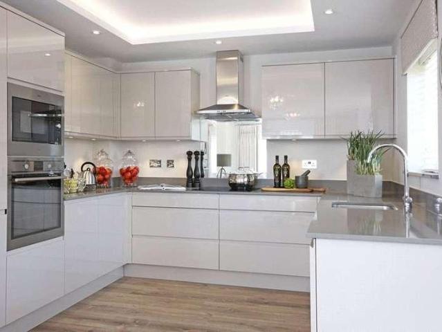 Flat for sale in Guildford Park, Westborough