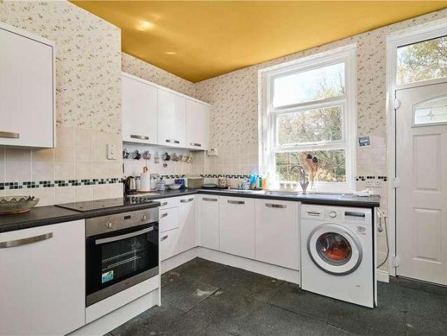Flat for sale in Ilkley, West Yorkshire
