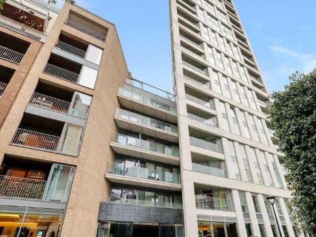 Flat for sale in Greater London