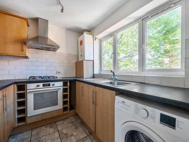 Flat for sale in Greater London