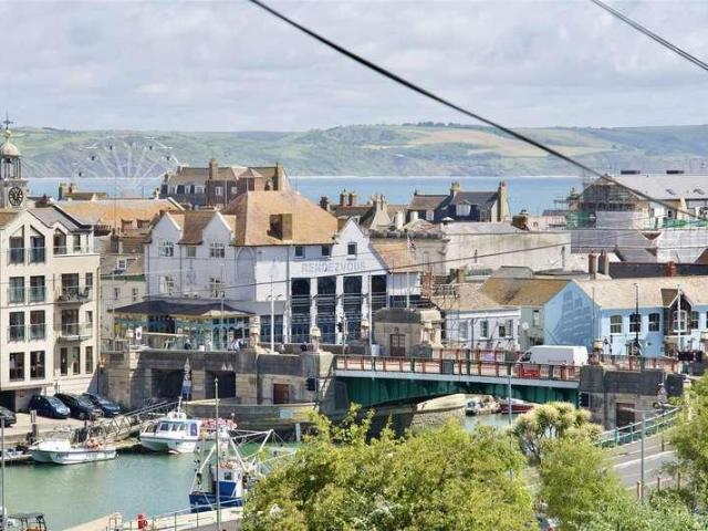 Flat for sale in Wyke Regis, Weymouth