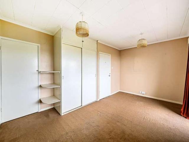 Flat for sale in Bognor Regis, Arun