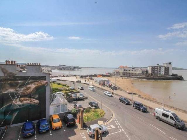 Flat for sale in Weston-super-mare, North Somerset