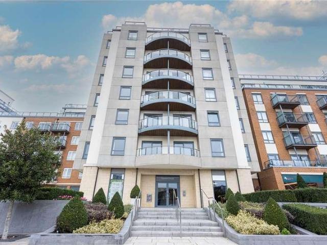 Flat for sale in Colindale, Greater London