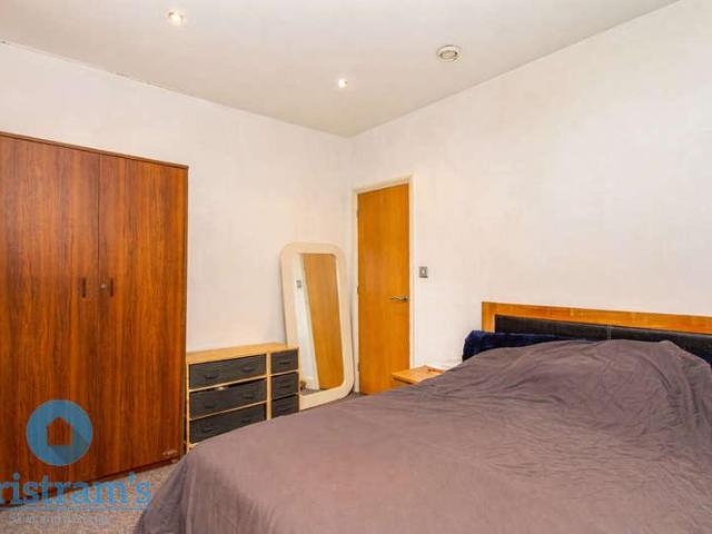 Flat for sale in St Ann's, Haddon