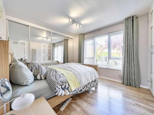 Flat for sale in Bishop's Cleeve, Tewkesbury