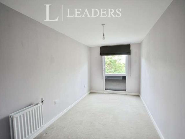 Flat for sale in Moulsham, Chelmsford
