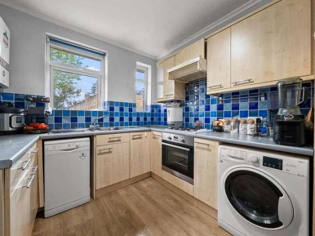 Flat for sale in Blackhills, Surrey