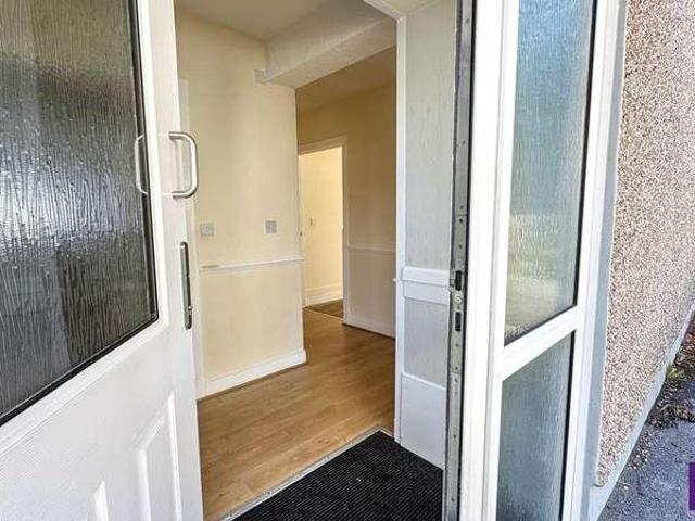 Flat for sale in Keswick