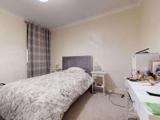 Flat for sale in Hexham, Northumberland