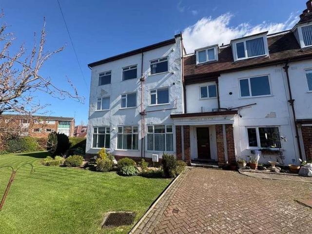 Flat for sale in Scalby Mills, Kepwick