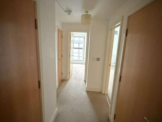 Flat for sale in Southport, Sefton