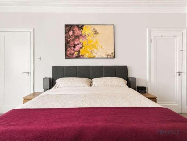 Flat for sale in Brent Cross, Greater London