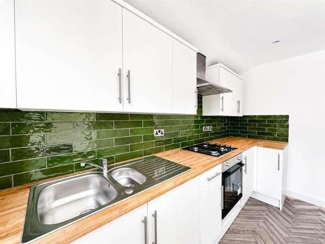Flat for sale in Round Hill, Brighton & Hove