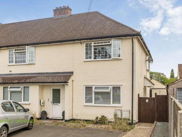 Flat for sale in Hillview, Surrey