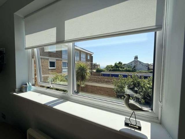 Flat for sale in Upton, Acol